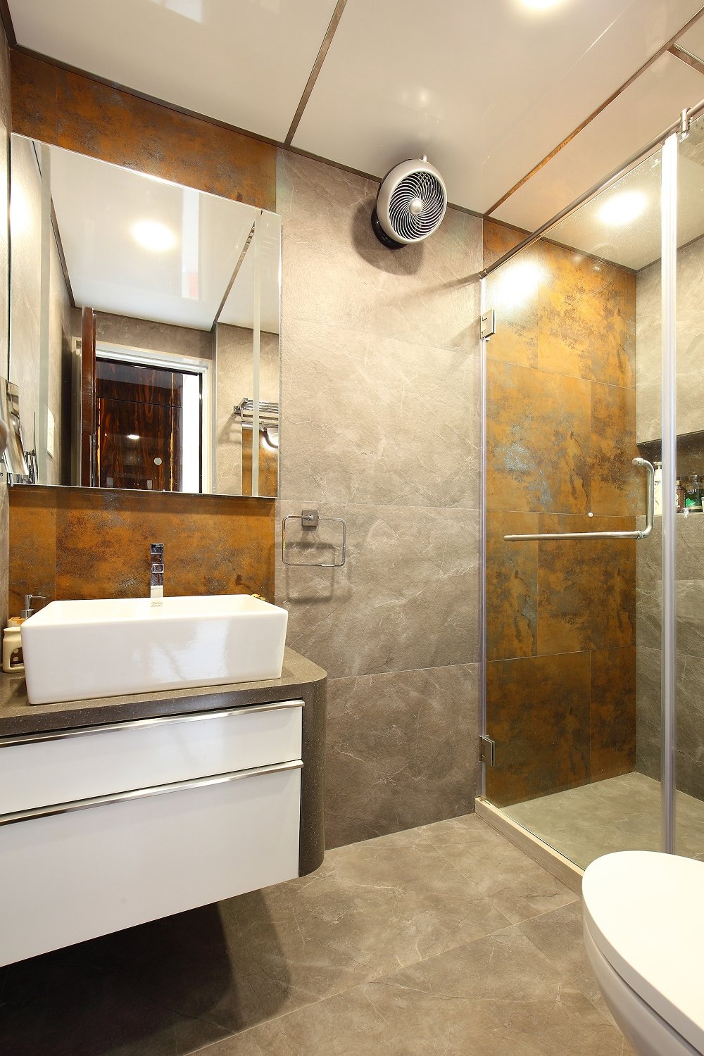 15 - MASTER TOILET 2 1