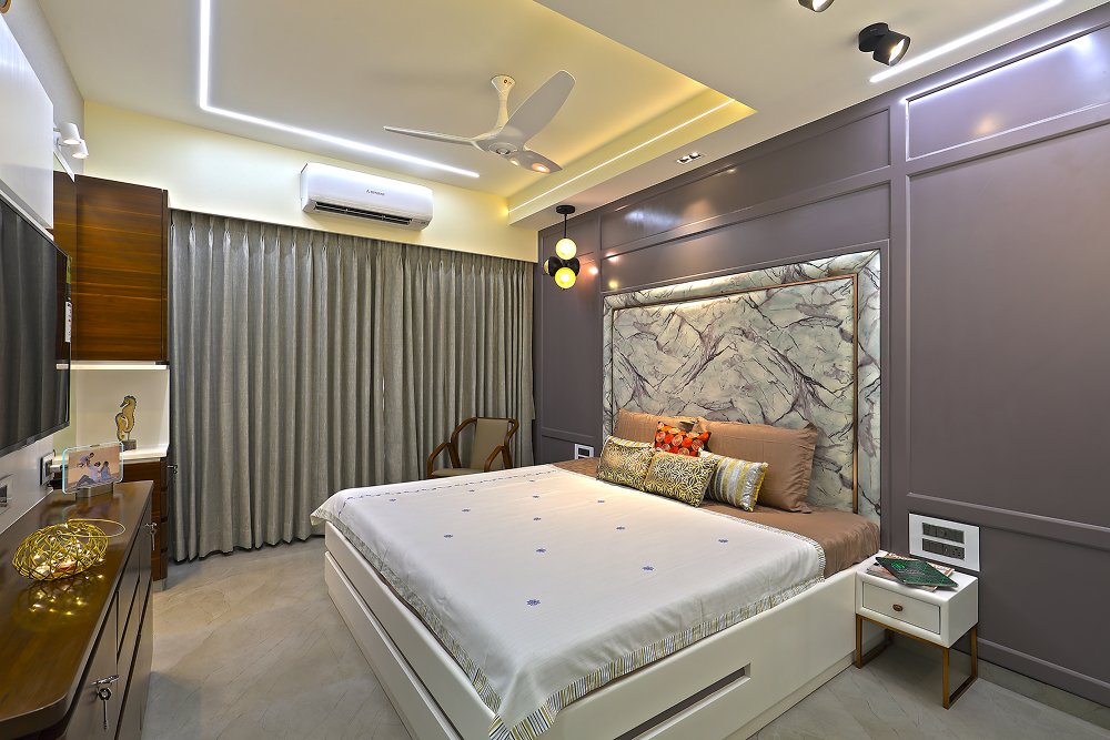 20 - MASTER BEDROOM 4 1